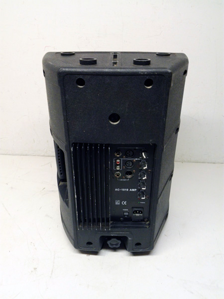 altavoz amplificador tripode plastico 50.5x36x27.5 1u